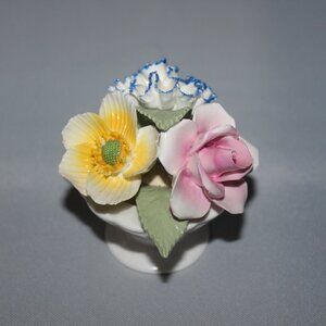 Radnor Floral Bouquet | Staffordshire England | Bone China Potted Floral